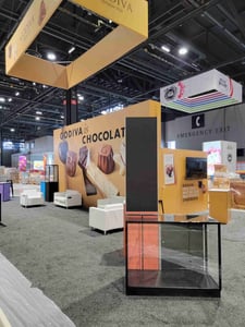 30x50 Godiva trade show booth at 2023 Sweets & Snacks