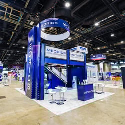 double deck trade show booth for Medrics