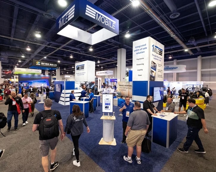 custom trade show booth for first mile-1